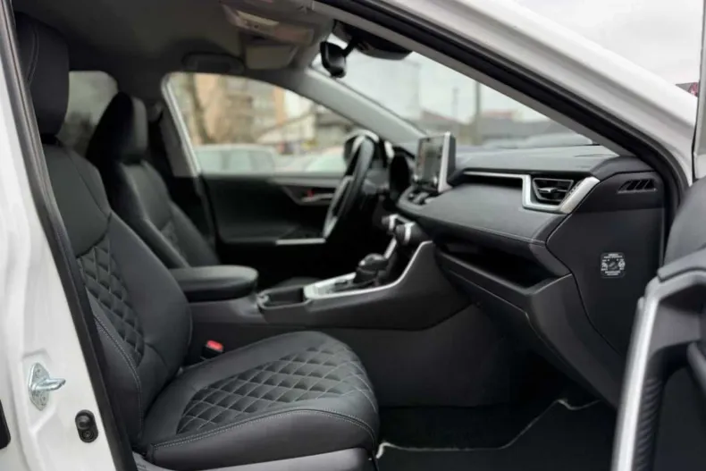 Toyota RAV4 din 2021 cu 145.000 km - oferta TOY182583 - foto 17