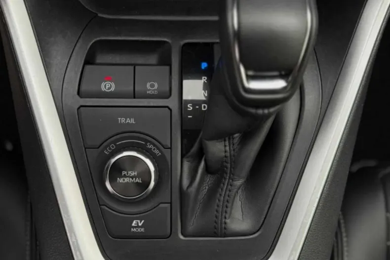 Toyota RAV4 din 2021 cu 145.000 km - oferta TOY182583 - foto 24