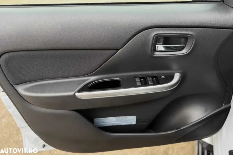 Mitsubishi L200 din 2020 cu 147.000 km - oferta MIT182584 - foto 14