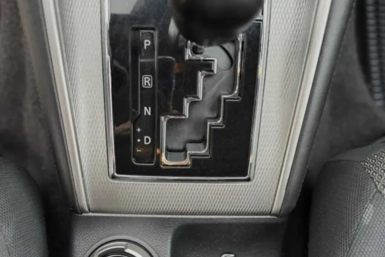 Mitsubishi L200 din 2020 cu 147.000 km - oferta MIT182584 - foto 26