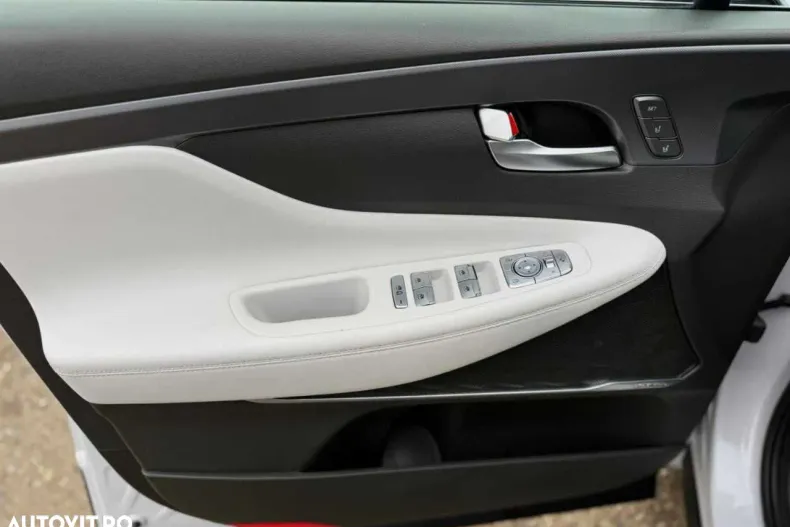 Hyundai SANTA FE din 2021 cu 117.000 km - oferta HYU182586 - foto 20