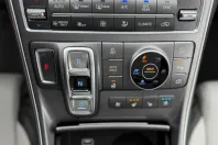 Hyundai SANTA FE din 2021 cu 117.000 km - oferta HYU182586 - foto 32