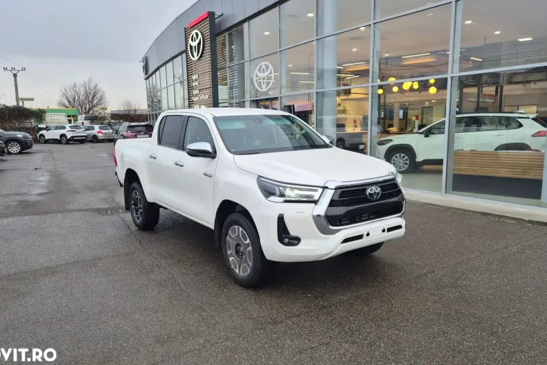 Toyota Hilux din 2025 cu 12 km - oferta TOY182589 - foto 1