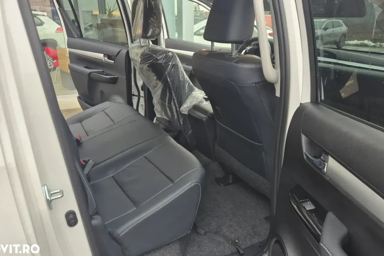 Toyota Hilux din 2025 cu 12 km - oferta TOY182589 - foto 22