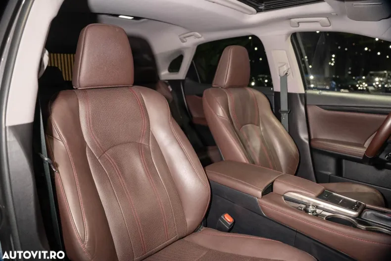 Lexus Seria RX din 2022 cu 53.000 km - oferta LEX182595 - foto 30