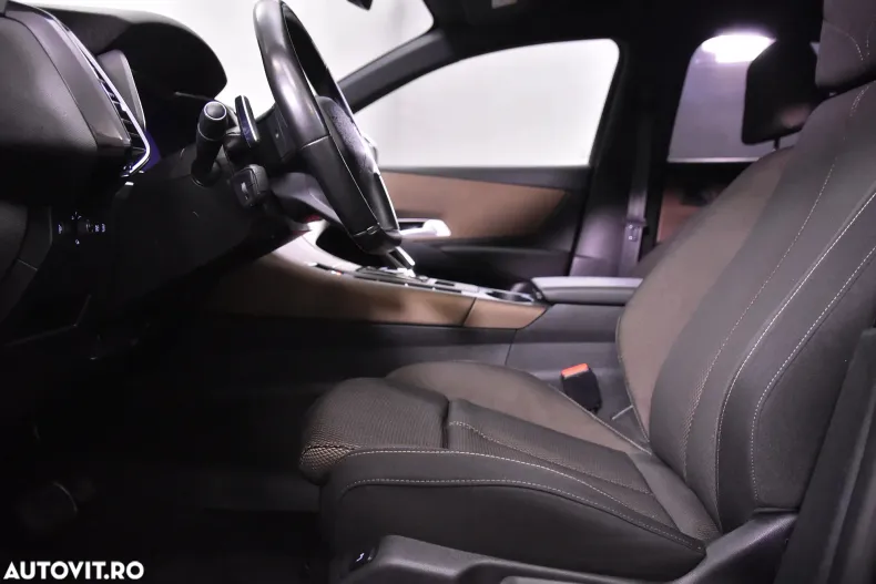 DS Automobiles DS 7 Crossback din 2020 cu 76.458 km - oferta DSA182598 - foto 21