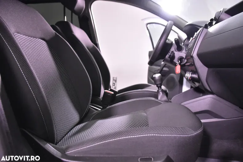Dacia Duster din 2021 cu 91.505 km - oferta DAC182599 - foto 12