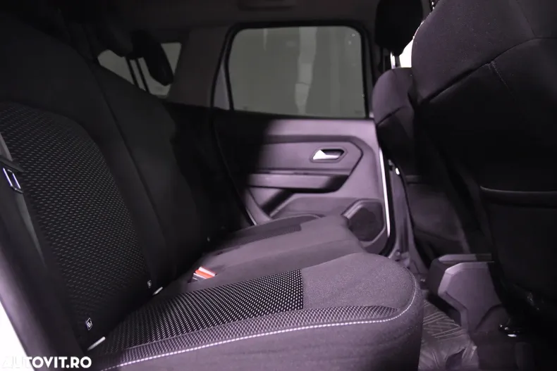 Dacia Duster din 2021 cu 91.505 km - oferta DAC182599 - foto 13