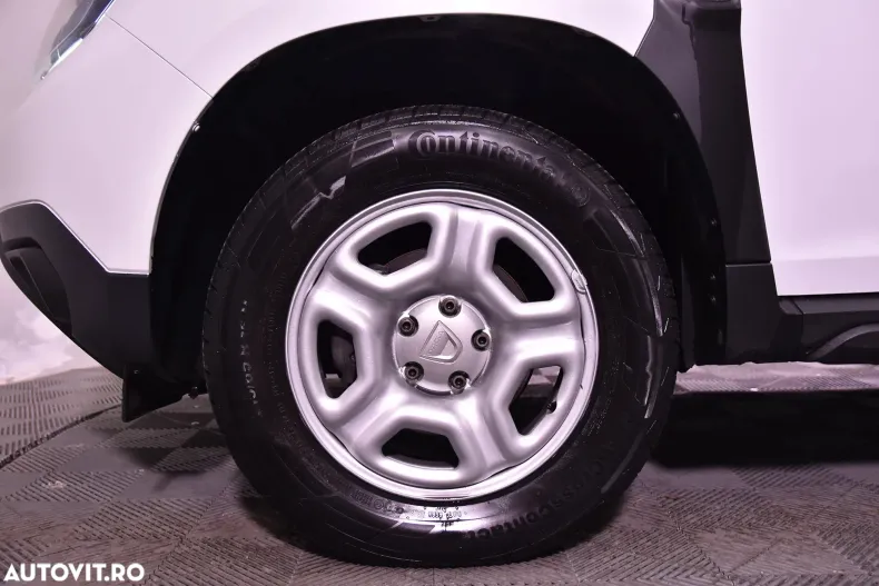 Dacia Duster din 2021 cu 91.505 km - oferta DAC182599 - foto 14