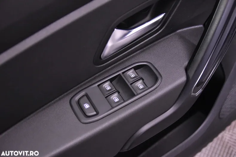 Dacia Duster din 2021 cu 91.505 km - oferta DAC182599 - foto 15