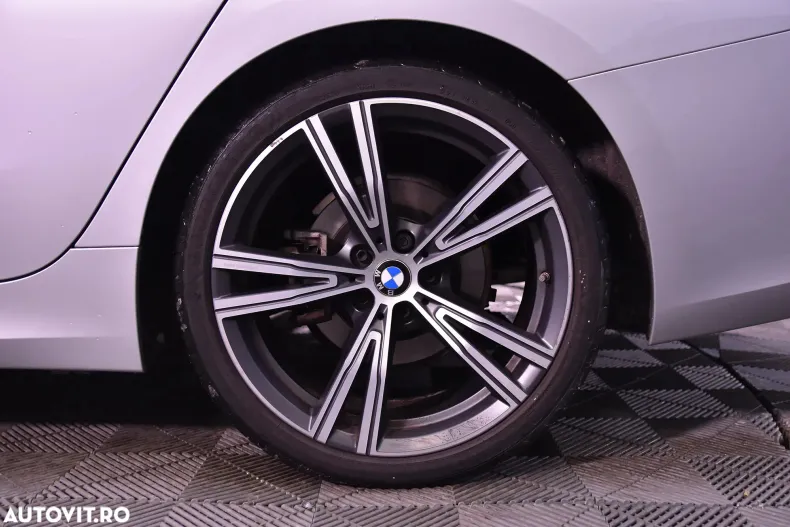BMW Seria 3 din 2021 cu 96.756 km - oferta BMW182600 - foto 14