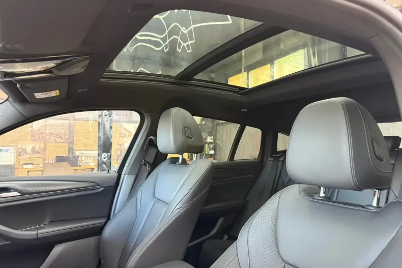 BMW X4 (Seria X) din 2023 cu 45.000 km - oferta BMW182607 - foto 29