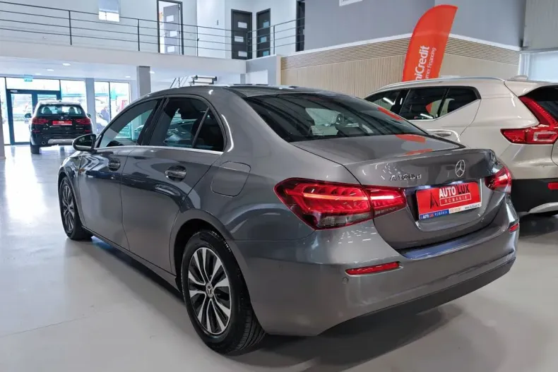 Mercedes-Benz A 180 (Clasa A) din 2020 cu 117.210 km - oferta MER182617 - foto 5