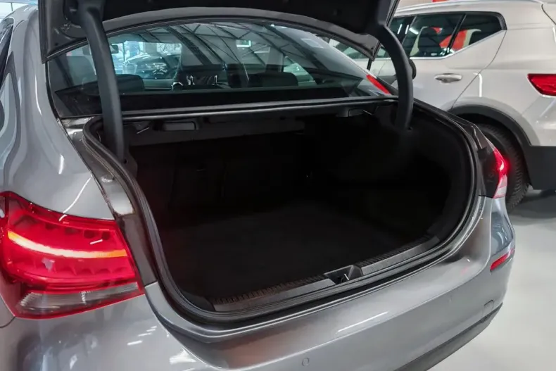 Mercedes-Benz A 180 (Clasa A) din 2020 cu 117.210 km - oferta MER182617 - foto 31