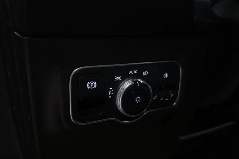 Mercedes-Benz GLB din 2021 cu 109.905 km - oferta MER182618 - foto 26