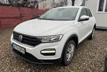 Volkswagen T-Roc din 2020 - oferta VOL182624