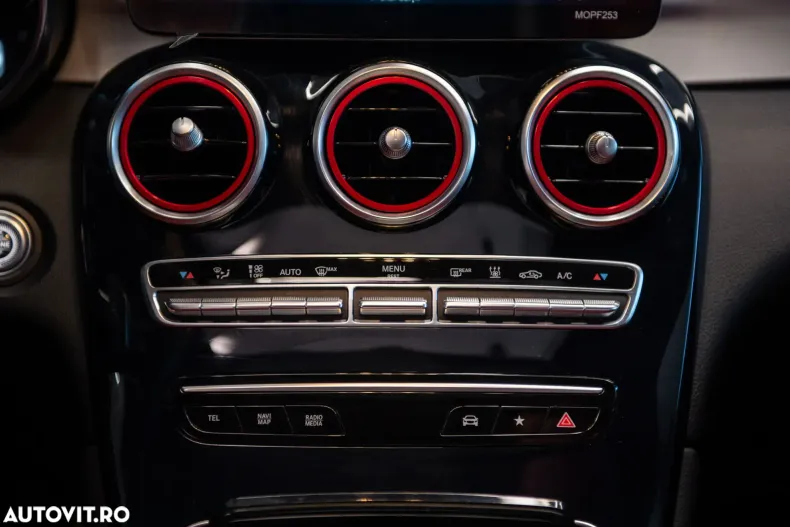 Mercedes-Benz GLC Coupe din 2020 cu 21.545 km - oferta MER182627 - foto 24