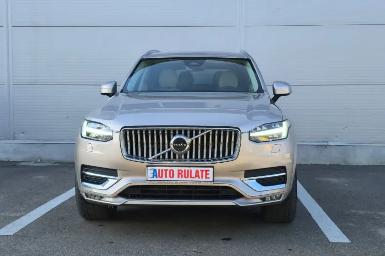 Volvo XC90 din 2023 cu 51.085 km - oferta VOL182628 - foto 1