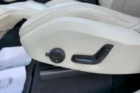 Volvo XC90 din 2023 cu 51.085 km - oferta VOL182628 - foto 19