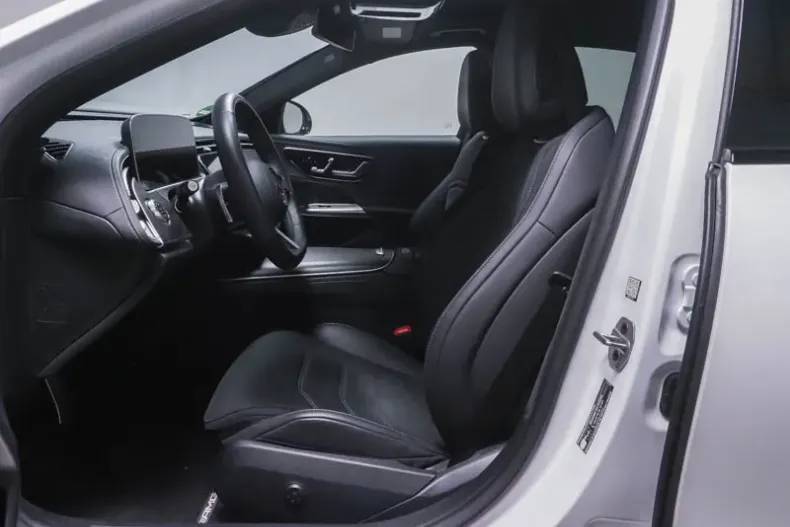 Mercedes-Benz E din 2024 cu 16.500 km - oferta MER182629 - foto 4