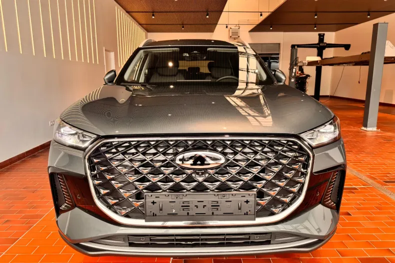 Chery Tiggo 8 din 2025 cu 10 km - oferta CHE182633 - foto 2