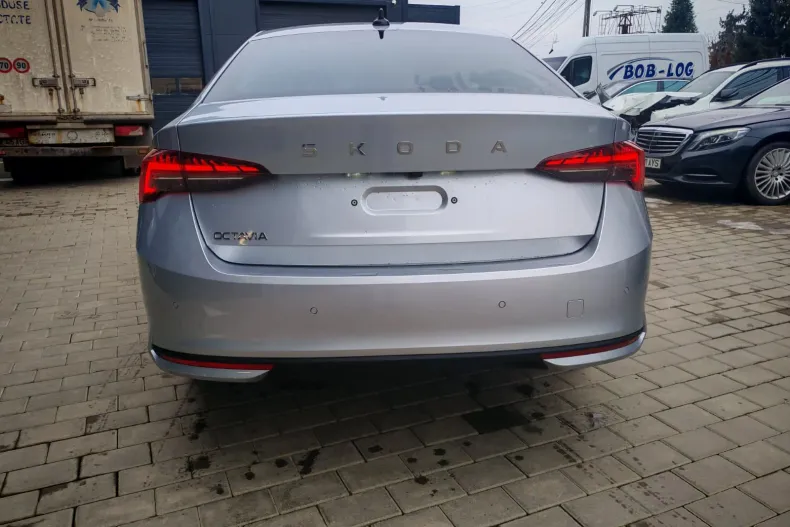 Skoda Octavia din 2026 cu 4 km - oferta SKO182644 - foto 6