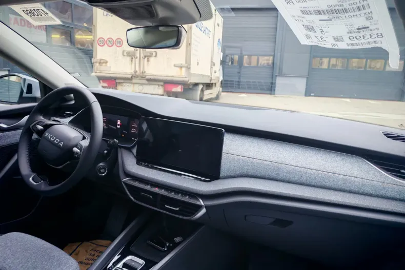 Skoda Octavia din 2026 cu 4 km - oferta SKO182644 - foto 15