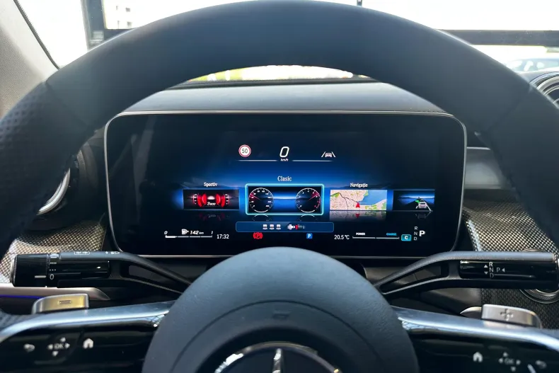 Mercedes-Benz GLC din 2025 cu 6.000 km - oferta MER182647 - foto 15