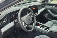 Volkswagen Passat din 2024 cu 14.570 km - oferta VOL182659 - foto 6