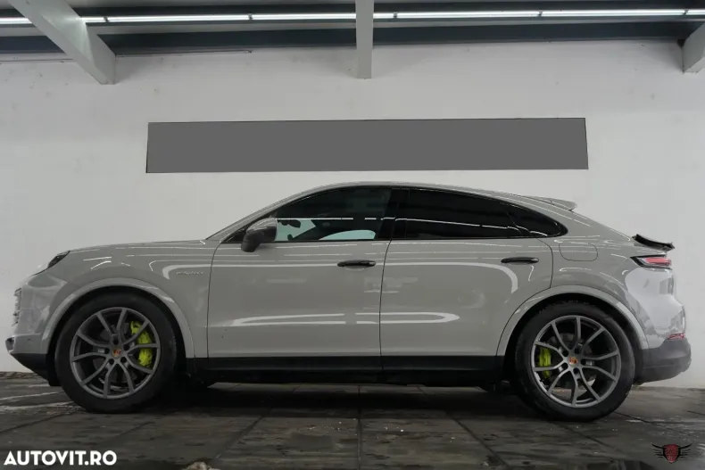Porsche Cayenne din 2024 cu 9.970 km - oferta POR182660 - foto 17