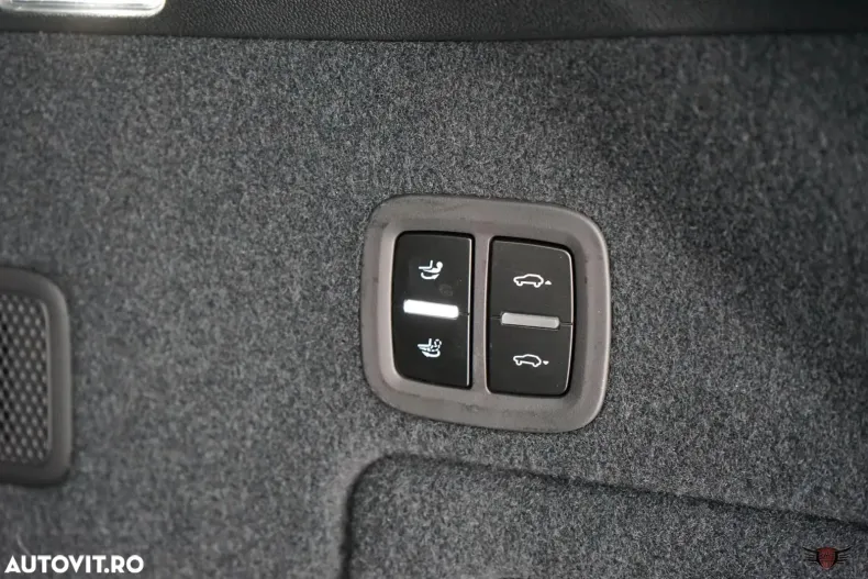 Porsche Cayenne din 2024 cu 9.970 km - oferta POR182660 - foto 25