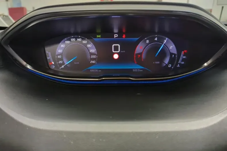 Peugeot 3008 din 2021 cu 68.000 km - oferta PEU182664 - foto 5