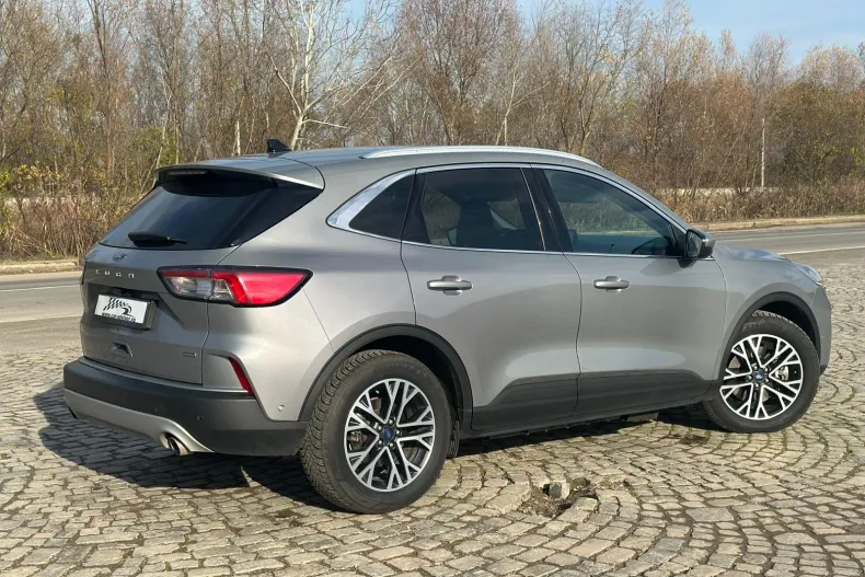 Ford Kuga din 2021 cu 141.000 km - oferta FOR182666 - foto 3