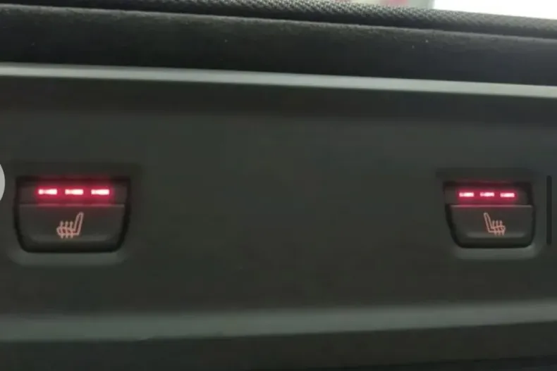 BMW X7 (Seria X) din 2021 cu 66.000 km - oferta BMW182671 - foto 11