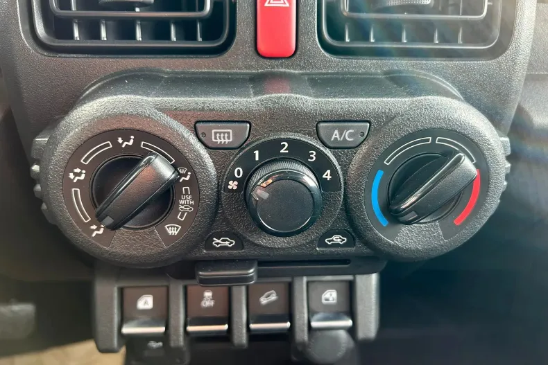 Suzuki Jimny din 2025 cu 15 km - oferta SUZ182673 - foto 9