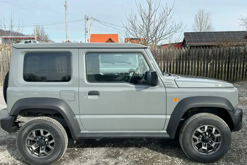 Suzuki Jimny din 2025 cu 15 km - oferta SUZ182673 - foto 12