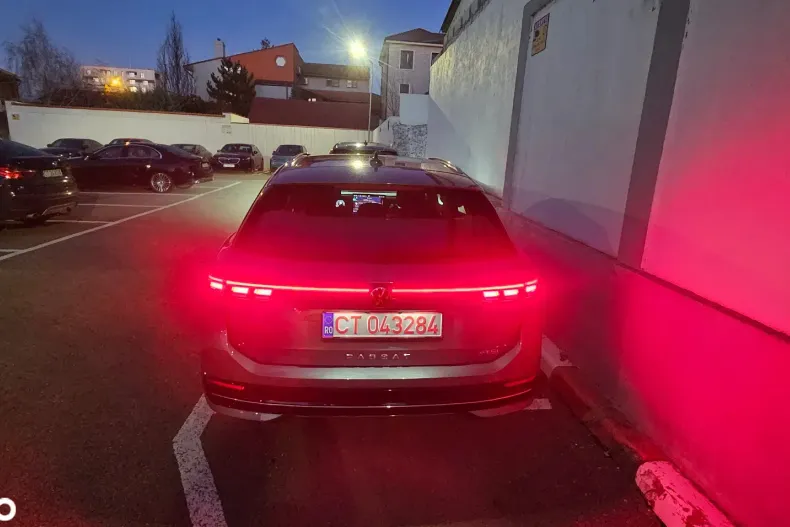 Volkswagen Passat din 2024 cu 13.236 km - oferta VOL182677 - foto 11