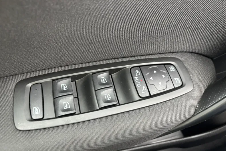 Renault Megane din 2021 cu 111.795 km - oferta REN182681 - foto 24