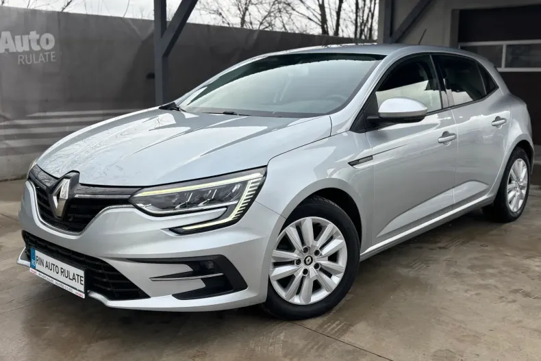 Renault Megane din 2022 cu 63.588 km - oferta REN182682 - foto 3