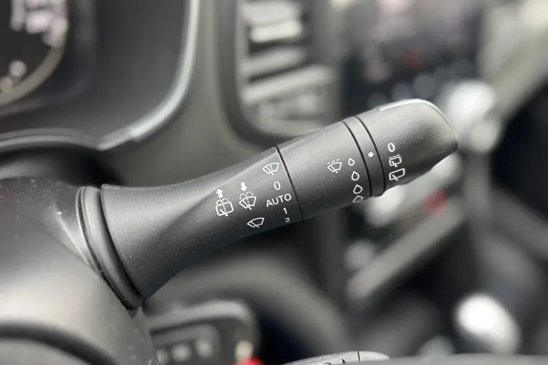 Renault Megane din 2022 cu 63.588 km - oferta REN182682 - foto 16