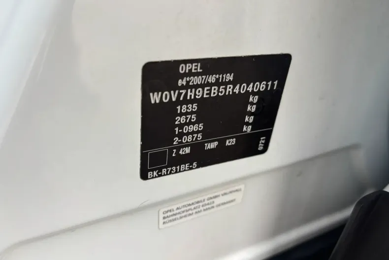 Opel Crossland din 2024 cu 59.238 km - oferta OPE182685 - foto 13