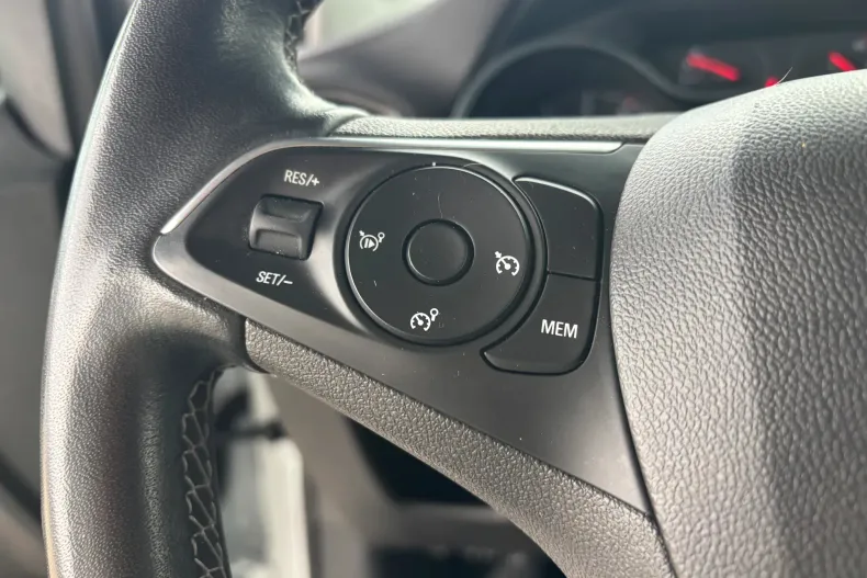 Opel Crossland din 2024 cu 59.238 km - oferta OPE182685 - foto 17