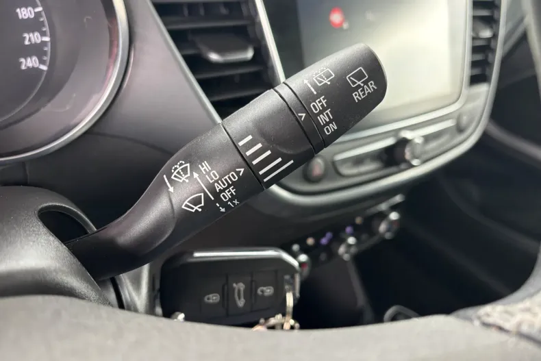 Opel Crossland din 2024 cu 59.238 km - oferta OPE182685 - foto 19