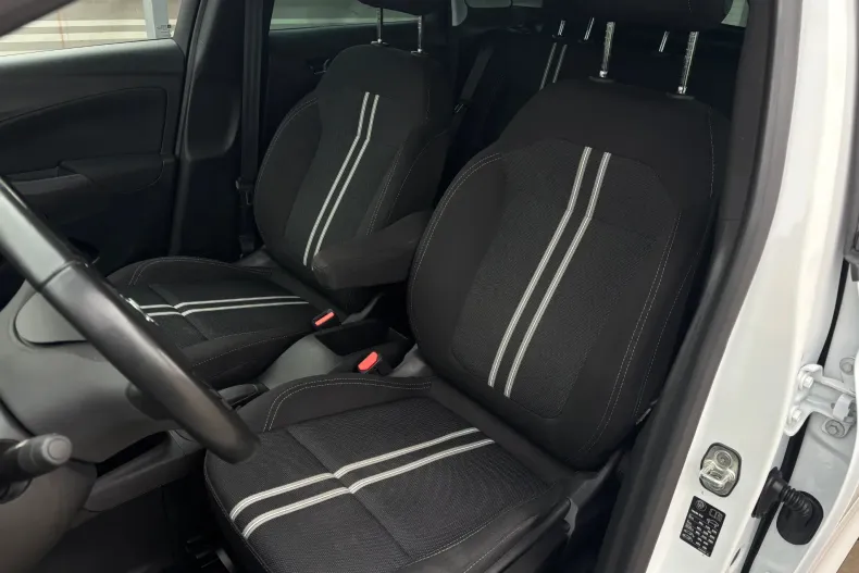 Opel Crossland din 2024 cu 59.238 km - oferta OPE182685 - foto 30