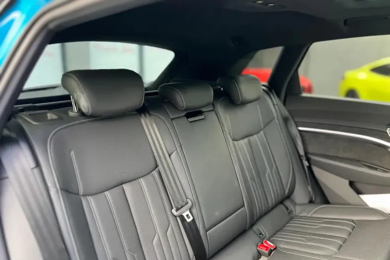 Audi e-tron din 2021 cu 33.927 km - oferta AUD182687 - foto 25