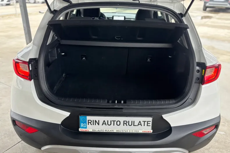 Kia Stonic din 2025 cu 21.200 km - oferta KIA182689 - foto 8