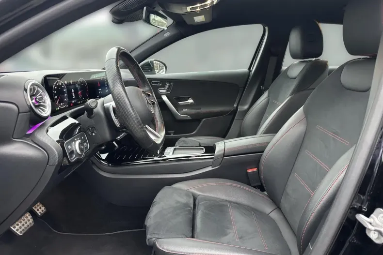 Mercedes-Benz A 220 (Clasa A) din 2024 cu 50.550 km - oferta MER182696 - foto 10