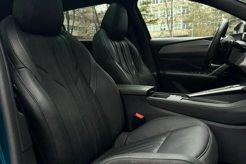 Peugeot 408 din 2023 cu 43.500 km - oferta PEU182703 - foto 11