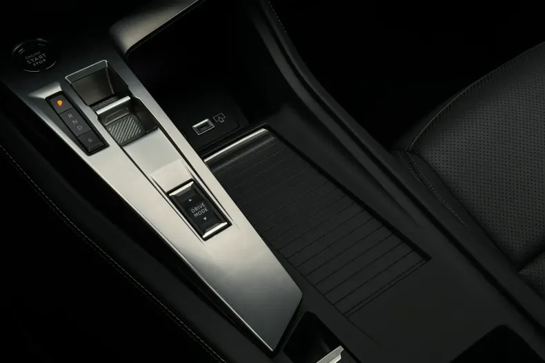 Peugeot 408 din 2023 cu 43.500 km - oferta PEU182703 - foto 20