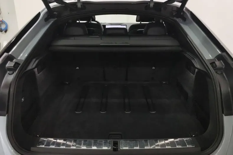 BMW X6 (Seria X) din 2025 cu 39.081 km - oferta BMW182709 - foto 13